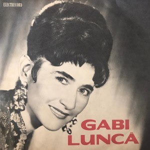Gabi Luncă – Mă Gîndesc Neică La Tine