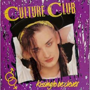 Culture Club – Kissing To Be Clever