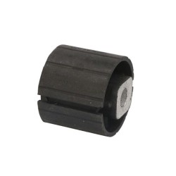 Bucsa mica inspre fata ansamblu punte spate Range Rover L322 KHC000030